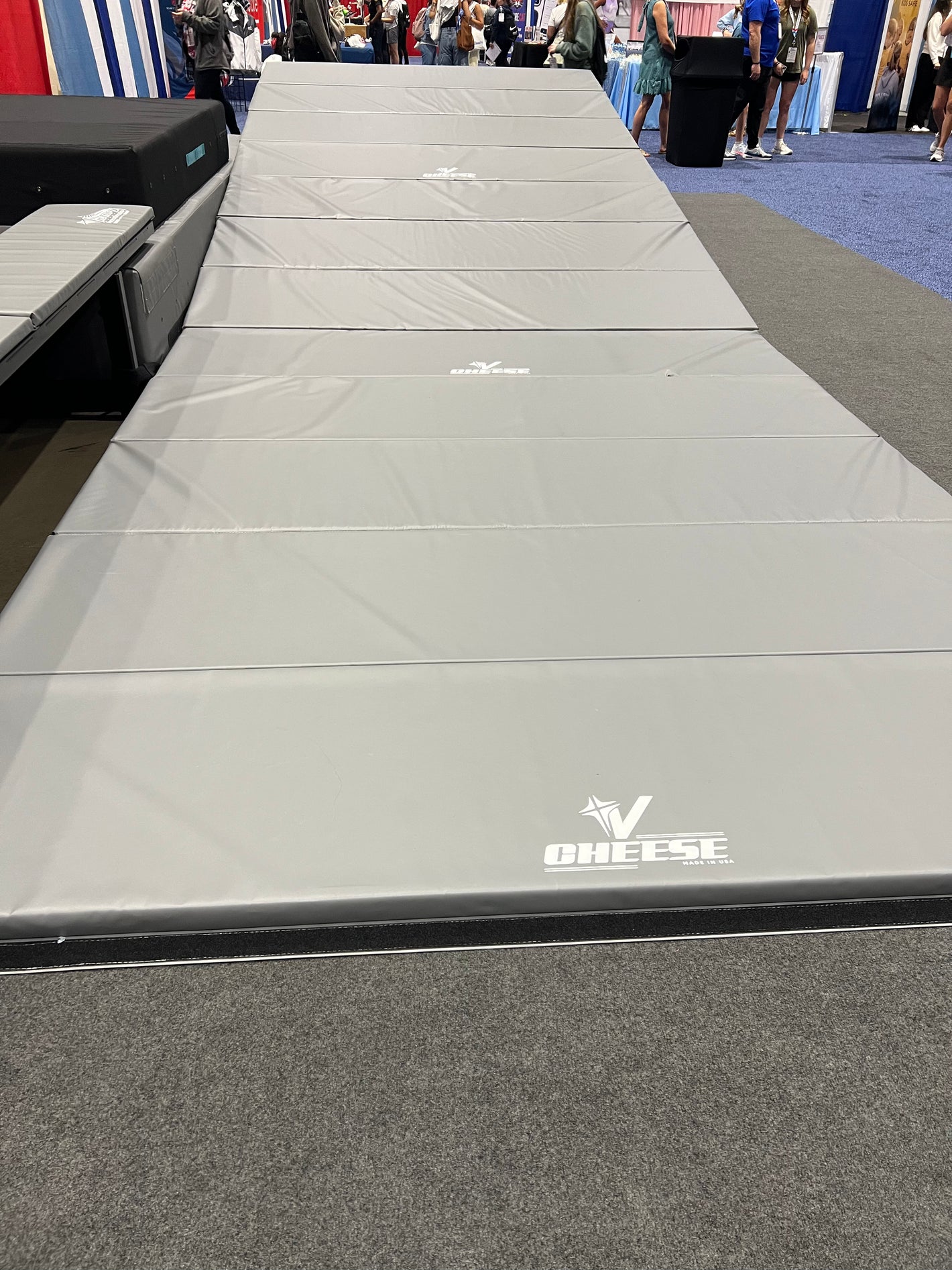Victory Cheese Folding Mat -in Stock